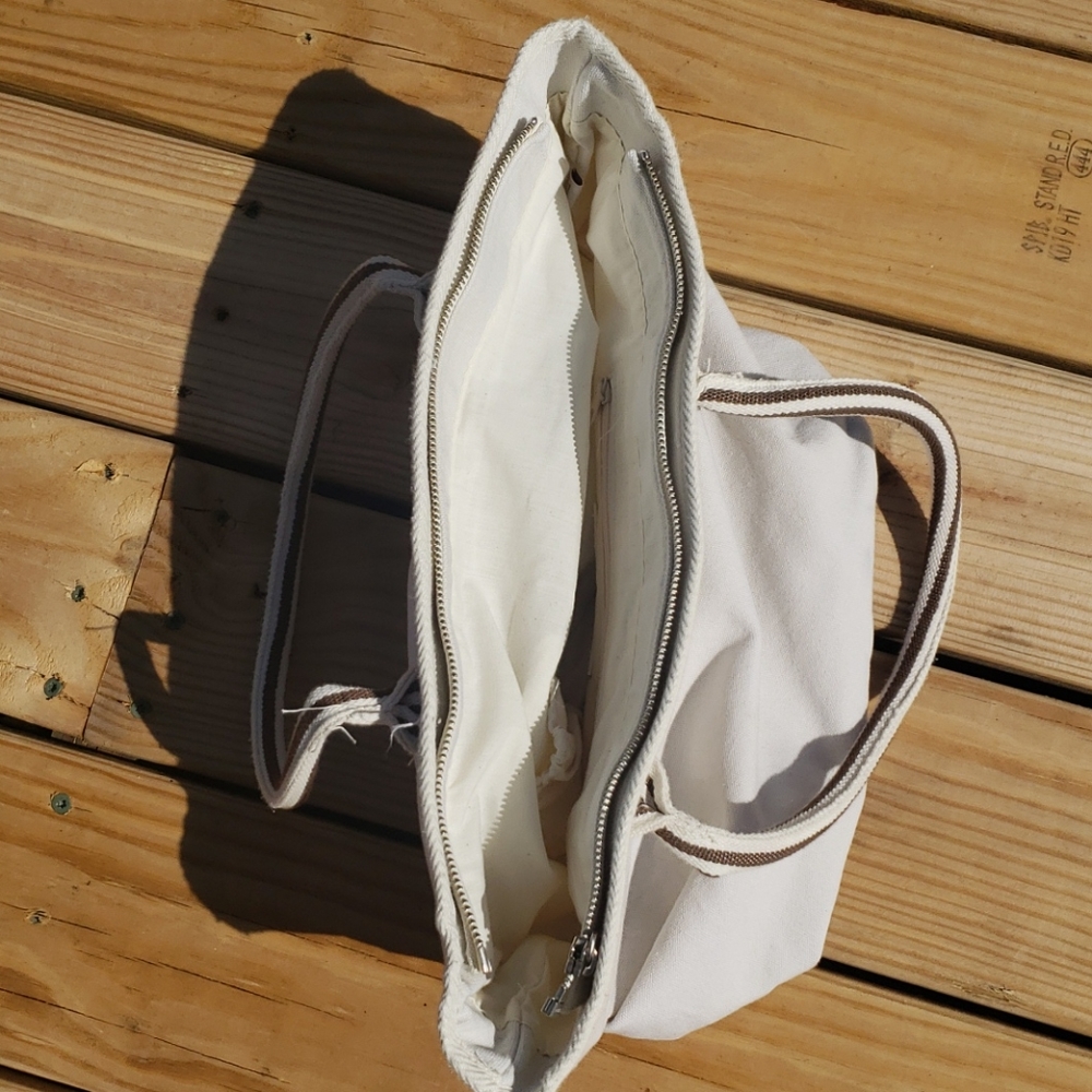 American Eagle tote - Picture 4 of 4